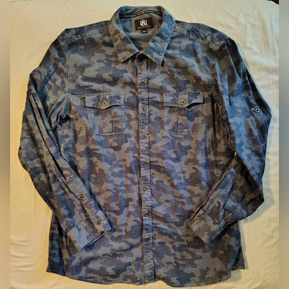 Rock Republic Blue Indigo Camo Tab Sleeve Button Up Shirt Men's Size XL NWOT